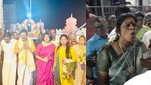 சாமி பேர்ல பூஜை.. எடப்பாடி பழனிசாமி பேர்ல! திருத்தணியில் தங்கத் தேர் இழுத்த காயத்ரி.. குறுக்கே திமுக