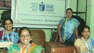 தூக்கி விடுதே தமிழக அரசு.. கைகட்டி வேலை பார்க்க வேண்டாம்! ஓனர் ஆக அசத்தல் வாய்ப்பு.. மிஸ் பண்ணாதீங்க