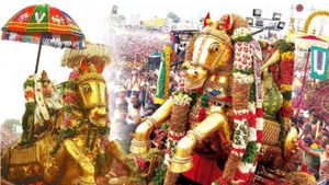 அழகர் ஆற்றில் எழுந்தருளும் வைபவம்: மதுரையில் போக்குவரத்து மாற்றம்.. எங்கு பார்க்கிங் செய்யலாம்? 