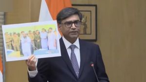 பயங்கரவாதிகளுக்கு அரசு மரியாதை கொடுத்த பாகிஸ்தான்.. ஆதாரத்தை வெளியிட்ட இந்தியா