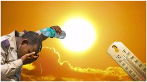 சூடேறும் தமிழ்நாடு.. அடுத்த 2 நாட்கள் வெயில் சுட்டெரிக்கும்! வானிலை ஆய்வு மையம் வார்னிங்