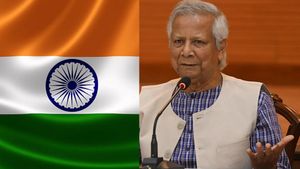 வங்கதேசத்தை முடக்கும் இந்தியா.. மத்திய அரசு  அதிரடி.. கதறும் முகமது யூனுஸ்.. அடிமேல் விழும் அடி