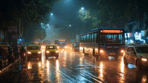 அடுத்த 3 மணி நேரம்! டமால் டுமீலுடன் விட்டு விளாசப் போகும் கனமழை.. சென்னை + 11 மாவட்டங்களுக்கு அலர்ட்