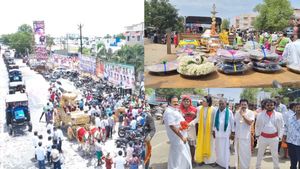 தாய் மாமன்னா சும்மாவா? சும்மா ஊரையே மிரட்டி விட்டாப்ள! வண்டி வண்டியாக சீர்வரிசை.. வாயடைத்த சொந்தம்!