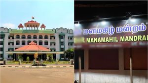 '2 உடைந்த கேரம் போர்டுகளுடன்'.. மனமகிழ் மன்றங்கள் என்ற பெயரில் மது விற்பனை.. ஐகோர்ட் அதிரடி உத்தரவு 