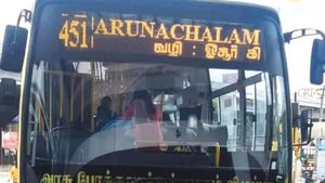 அரசு பேருந்தில் திருவண்ணாமலைக்கு பதில் ‘அருணாச்சலம்’ பெயர் பலகை.. நடத்துநர் சஸ்பெண்ட்!