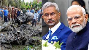 இதுதான் பாசம்.. வங்கதேசத்தினரை காப்பாற்ற விரைந்த டாக்டர்கள் குழு! இனியாவது திருந்துவாரா யூனுஸ்?