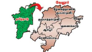  வேலூர் ஆம்னி பஸ்ஸில் அந்த மூட்டையை திறந்தால்? திருதிருன்னு விழித்த நபர்! அந்த பெண்ணை வீடியோ எடுத்து?