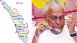 கேரளாவில் இன்று அரசு விடுமுறை.. அச்சுதானந்தன் உடலுக்கு அஞ்சலி செலுத்த அலைமோதும் கூட்டம்- நாளை தகனம்