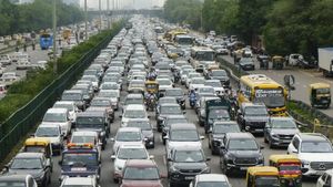 ரூ.88 லட்சம் சொகுசு கார்.. ரூ. 3 லட்சத்திற்கு கூட வாங்க ஆள் இல்லை! அது ஏன் தெரியுமா? ரொம்ப பாவம்தான்