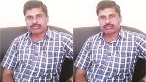 ஈரோட்டில் செங்கோட்டையன் பற்றி.. அரசு பள்ளி தலைமை ஆசிரியருக்கு பேசிய வார்த்தை.. இப்போது சிக்கல் 
