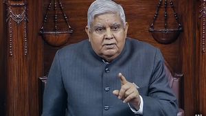 Jagdeep Dhankhar resigns: குடியரசு துணைத் தலைவர் ஜெகதீப் தன்கர் திடீர் ராஜினாமா.. என்ன காரணம்?