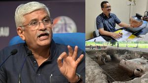 கீழடி ஆய்வறிக்கை நிராகரிப்பு? அமர்நாத் பணியிட மாற்றம் ஏன்? மத்திய அமைச்சர் கொடுத்த முக்கிய விளக்கம்! 
