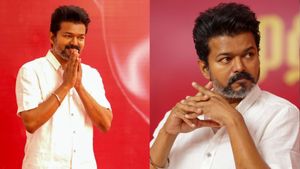 ஆரம்பமே இப்படியா.. தவெக புதிய செயலியில் சிக்கல்.. மீட்டிங்கை கடைசி நேரத்தில் ஒத்திவைத்த விஜய்!