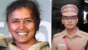 பல் பிடுங்கிய பல்வீர்சிங்..டெல்லியில் ராஜமரியாதை! அமுதா ஐஏஎஸ் மீது வழக்கு! பரபர புகார் சொல்லும் ம.க.