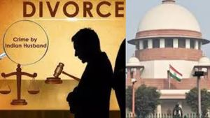 விவாகரத்து வழக்குகளில்.. செல்போன்களின் ரகசிய பதிவு உரையாடல்களை ஆதாரமாக ஏற்கலாம்: உச்ச நீதிமன்றம் 