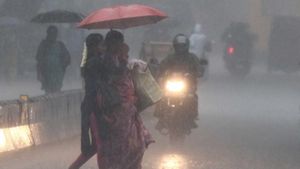 Rain Alert: சென்னை + 16 மாவட்டங்களில் இன்று இரவு மழை கொட்டப்போகுது.. வானிலை மையம் அலர்ட்