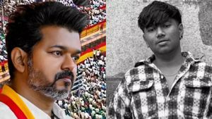 மூச்சு முட்டியே ரோஷன் உயிர் போச்சு! ஒரே நாளில் 2 பேர்! மதுரை தவெக மாநாட்டில் இப்படி? விஜய் உதவுவாரா