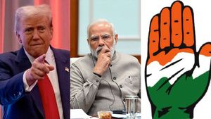 மோடி - டிரம்ப் நட்பு.. அதிகப்படியான வரி விதிப்பால் பாட்டு பாடி கிண்டல் செய்த காங்கிரஸ்