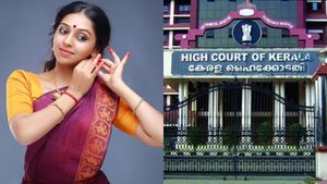  நடிகை லட்சுமி மேனனை செப்.17 வரை கைது செய்ய தடை.. முன் ஜாமீன் வழங்கியது கேரளா ஐகோர்ட்!