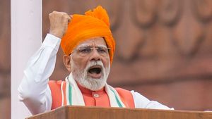 Independence Day 2025: 103 நிமிடங்கள் பேசிய பிரதமர் மோடி! சுதந்திர இந்திய வரலாற்றில் இதுதான் மிக நீண்ட உரை