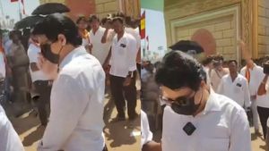 தவெக மாநாட்டில் இருந்து வலுக்கட்டாயமாக வெளியேற்றப்பட்ட பிரபல பத்திரிகையாளர் முக்தார்!