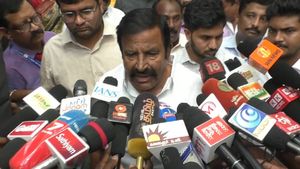 ஓ.பன்னீர் செல்வம் வர்ராரு! திமுக கூட்டணியில் ஓபிஎஸ்! உடைத்து பேசிய கே.என்.நேரு
