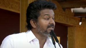 “நரேந்திர தாமோதர் தாஸ் மோடியே.. மக்களை ஏமாற்றியது போதும்