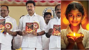Agal Vilakku: பள்ளி மாணவிகளை பாதுகாக்க.. மாநில அளவில் 'அகல் விளக்கு' திட்டம் தொடக்கம்!