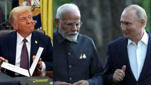 US Tariff: இந்தியாவுக்கு வரியை தீட்டுவது ஏன்? முழுக்காரணமும் ரஷ்யா தானாம்.. போட்டுடைத்த டிரம்ப் டீம்.. பின்னணி