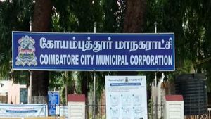 கோவையில் சாலையோர வியாபாரிகளுக்கு கடன் வழங்கும் முகாம்: வங்கிகளால் மறுக்கப்பட்டவர்களுக்கு வாய்ப்பு 