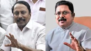 நான் ஒன்றும் பிரதீப் ஜான் கிடையாது! செங்கோட்டையன் குறித்த பேட்டியில் டிடிவி தினகரன் கலகல!