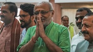 திருப்பூர் டூ டெல்லி.. துணை ஜனாதிபதியான தமிழ்நாட்டின் சிபி ராதாகிருஷ்ணன்.. யார் இவர்?