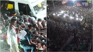 கல்வீச்சு சம்பவம் நடக்கவில்லை.. விஜய் பேசிய இடத்தை மாற்றக் கோரினோம்.. ஏடிஜிபி டேவிட்சன் விளக்கம்!