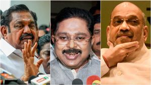 முதல்வர் வேட்பாளரை மாற்றுங்க.. பாஜக கூட்டணியில் உடனே இணைகிறோம்.. டிடிவி தினகரன் போட்ட கண்டிஷன்!
