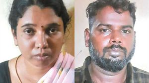 திண்டுக்கல் பழனியம்மாளின் கள்ளக்காதல். அப்பாவி போல் நடித்து கணவனின் கழுத்திலேயே.. மிரண்ட போலீஸ்