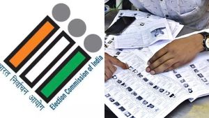 நாடு முழுவதும் விரைவில் தீவிர வாக்காளர் திருத்த பணி? தேர்தல் ஆணையம் நடத்தும் முக்கிய ஆலோசனை!