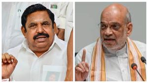 அமித்ஷா – எடப்பாடி சந்திப்பு.. செங்கோட்டையன் விடுத்த அவசர அழைப்பு.. திரண்ட ஆதரவாளர்கள்