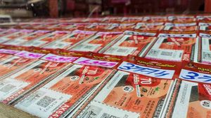 Kerala Lottery: கேரள தனலட்சுமி லாட்டரியில் அடித்தது யோகம்.. திருச்சூர் நபருக்கு கொட்டியது கோடி! பரிசு விவரம்