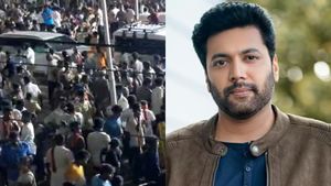“நேசித்தவர்களை இழந்த குடும்பங்களுக்கு தைரியம் கிடைக்க பிரார்த்திக்கிறேன்”.. நடிகர் ரவி மோகன் இரங்கல்
