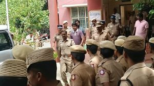 விஜய் வந்தாலே மாநாடு தான்.. ஆவணங்களை ஏற்க முடியாது! மனசாட்சிப்படியே உத்தரவிடுவேன் என்ற நீதிபதி