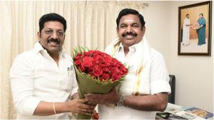 மதுரை வடக்கு தொகுதி.. திமுகவின் தளபதியை எதிர்த்து போட்டியிடும் சரவணன்.. எடப்பாடி கொடுத்த சிக்னல்! 