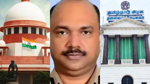பொறுப்பு டிஜிபி நியமனம்.. தமிழக அரசுக்கு எதிராக உச்ச நீதிமன்றத்தில் கோர்ட் அவமதிப்பு வழக்கு 