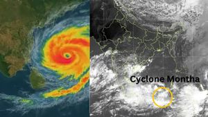 Cyclone Montha: வங்கக் கடலில் உருவானது ‘மோந்தா புயல்’ எதிர்பார்த்ததை விட ஸ்பீடு! தமிழகத்தில் எங்கு மழை வெளுக்கும்?