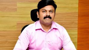 வெளிநாடு சென்று படிக்கும் முஸ்லிம் மாணவர்கள் கல்வி உதவித்தொகை பெற விண்ணப்பிக்கலாம்.. கலெக்டர்