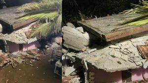 கேரளாவின் இடுக்கியில் பயங்கர நிலச்சரிவு.. மண்ணோடு மண்ணாக புதைந்த வீடு! மீட்பு பணிகள் தீவிரம்