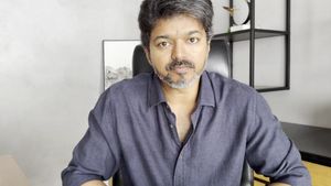 விஜயை வைத்து விளையாடும் ‘மும்மூர்த்திகள்’..கரூர் போக கோர்ட் எதுக்கு? சின்ன குழந்தைக்கு கூட தெரியுமே!