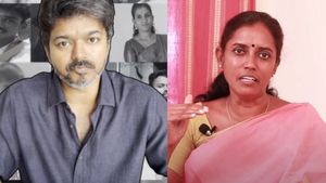 விஜயை பயமுறுத்தப் போகுது பாஜக.. ’டெல்லியின்’ டீமாக செயல்படும் சிபிஐ! கோபமான கரூர் எம்பி ஜோதிமணி