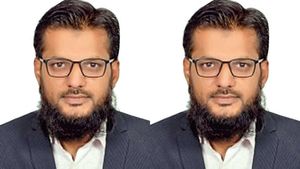 சென்னை டூ புனே.. ரயில் நிலையத்தில் ஐடி இன்ஜினியர் சுற்றிவளைப்பு.. லேப்டாப்பில் இருந்த அல்கொய்தா