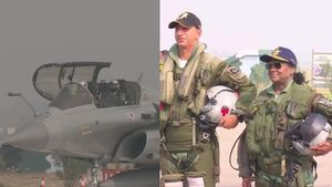 பாகிஸ்தானுக்கு அடுத்த ‛வார்னிங்’.. திடீரென ரபேலில் பறந்த ஜனாதிபதி திரெளபதி முர்மு.. பின்னணி